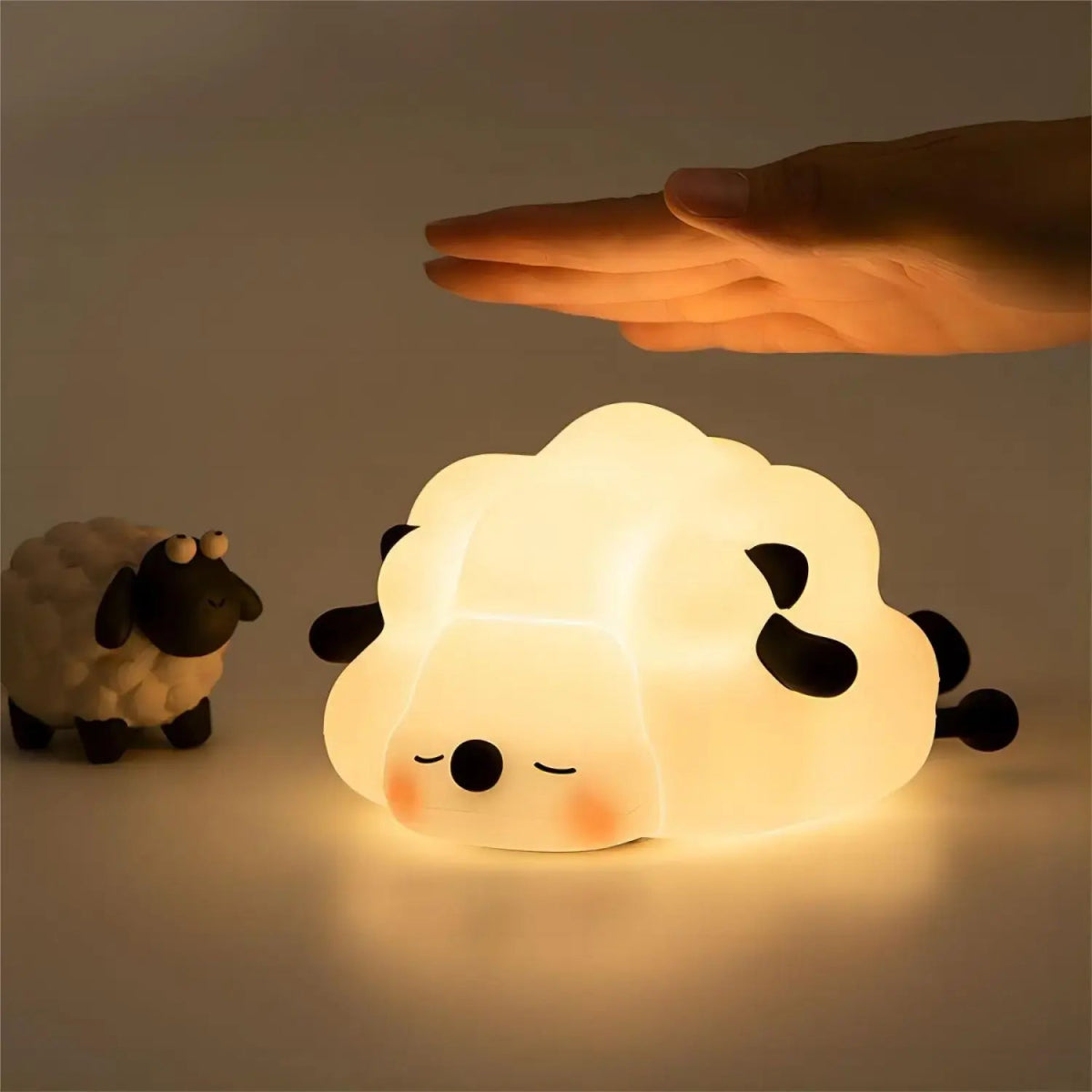 Animal Silicone Nightlights - Bigem's Otaku BoutiqueNight Light1482778_KIMQAMZAnimal Silicone NightlightsNight LightBigem's Otaku Boutique Bigem's Otaku BoutiqueAnimal Silicone Nightlights1482778_KIMQAMZPigLightnight lampLamp