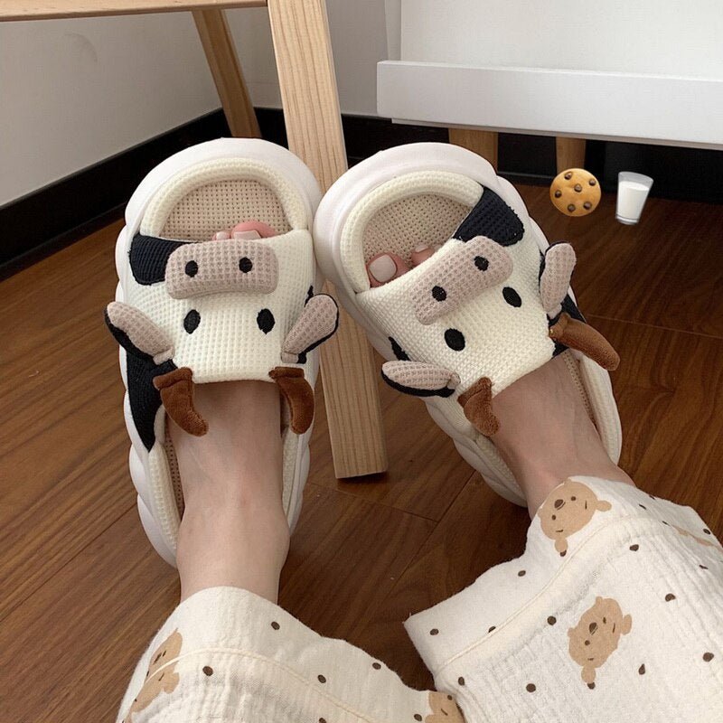 Autumn Animals Slippers - Bigem's Otaku Boutique1192503_TLH0EAZAutumn Animals SlippersBigem's Otaku Boutique Bigem's Otaku Boutique1192503_TLH0EAZA-Cow Slippers36-37AutumnSlippersAnimals