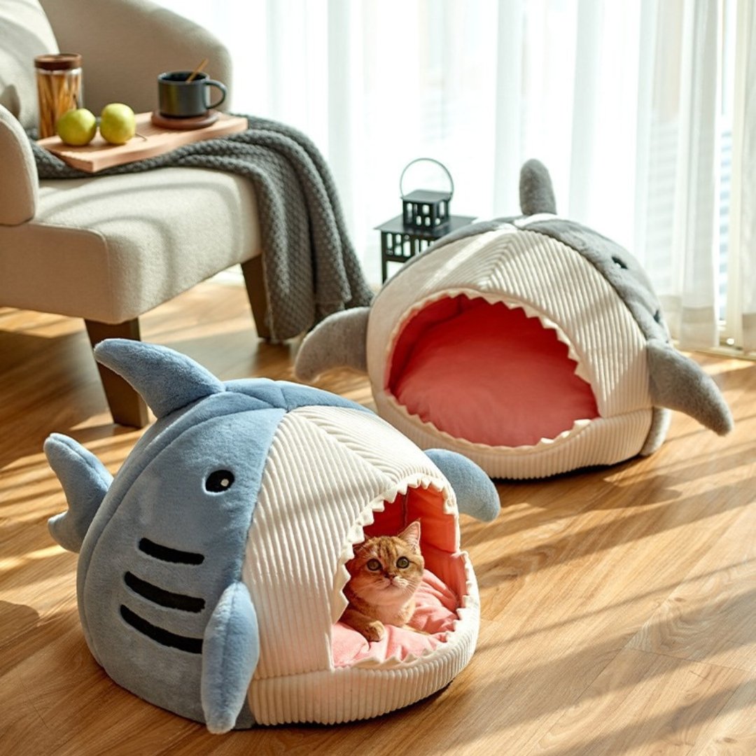 The Shark Pet Bed - Bigem's Otaku Boutique1200981_YMJ001(40x40x42The Shark Pet BedBigem's Otaku Boutique Bigem's Otaku Boutique1200981_YMJ001(40x40x42Shark GraySmallPetSharkBed