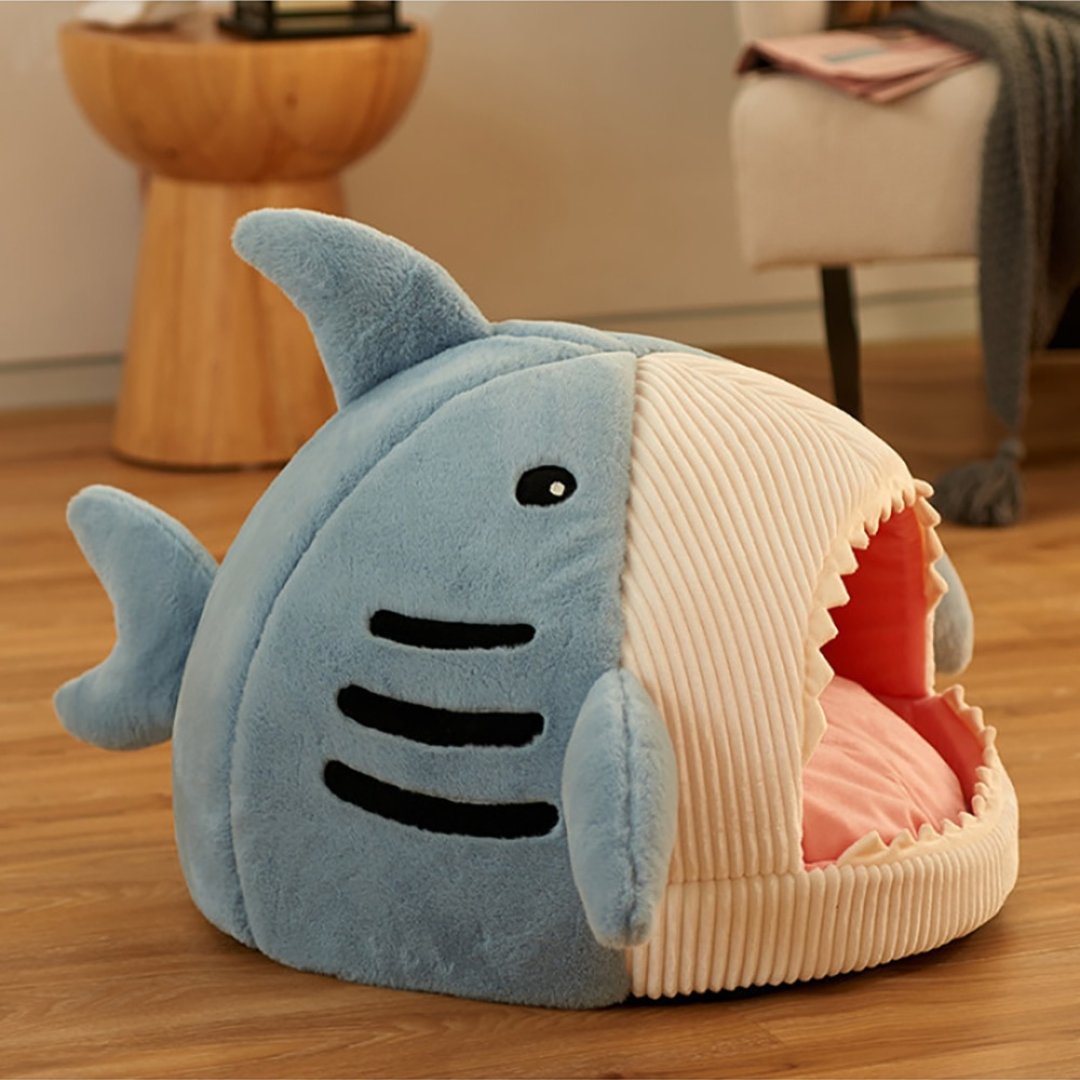 The Shark Pet Bed - Bigem's Otaku Boutique1200981_YMJ002(40x40x42The Shark Pet BedBigem's Otaku Boutique Bigem's Otaku Boutique1200981_YMJ002(40x40x42Ocean BlueSmallPetSharkBed