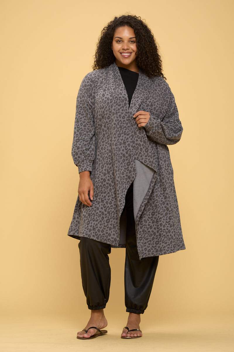 Animal Print Cardigan with Asymmetrical Hem and Side Pocket - Bigem's Otaku BoutiqueWomen's Clothing4226JK-X-CH-1XAnimal Print Cardigan with Asymmetrical Hem and Side PocketWomen's ClothingTan HephaestusBigem's Otaku Boutique4226JK-X-CH-1X1XCHARCOALSmileHairstyle